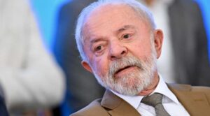 Lula propone alianza entre Petrobras y Pemex para explorar petróleo