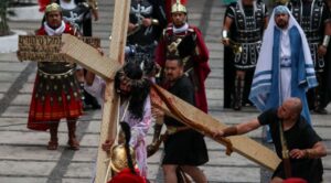 Iztapalapa se alista para Semana Santa; tradición cumple 183 años y espera millones de visitantes