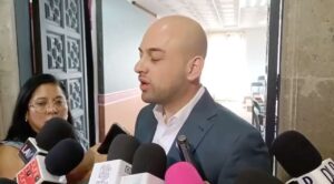 Reafirma gobierno voluntad de diálogo con universitarios para lograr regreso a clases