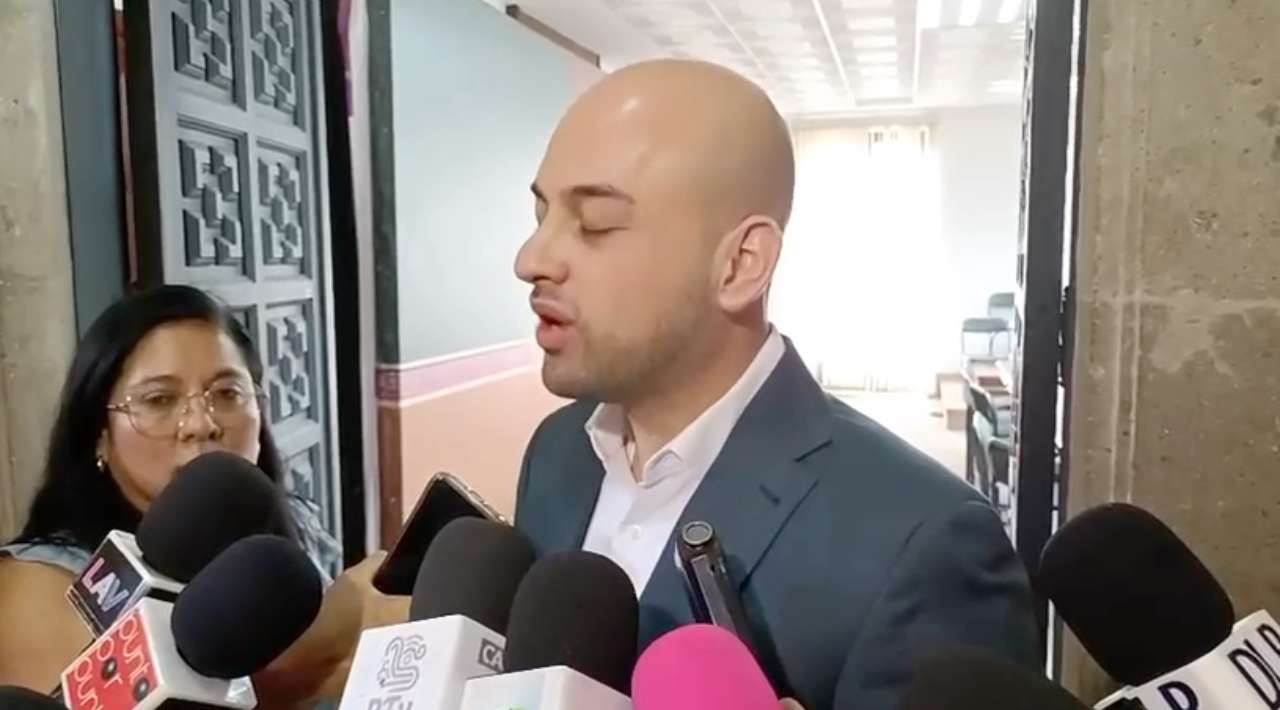 Reafirma gobierno voluntad de diálogo con universitarios para lograr regreso a clases