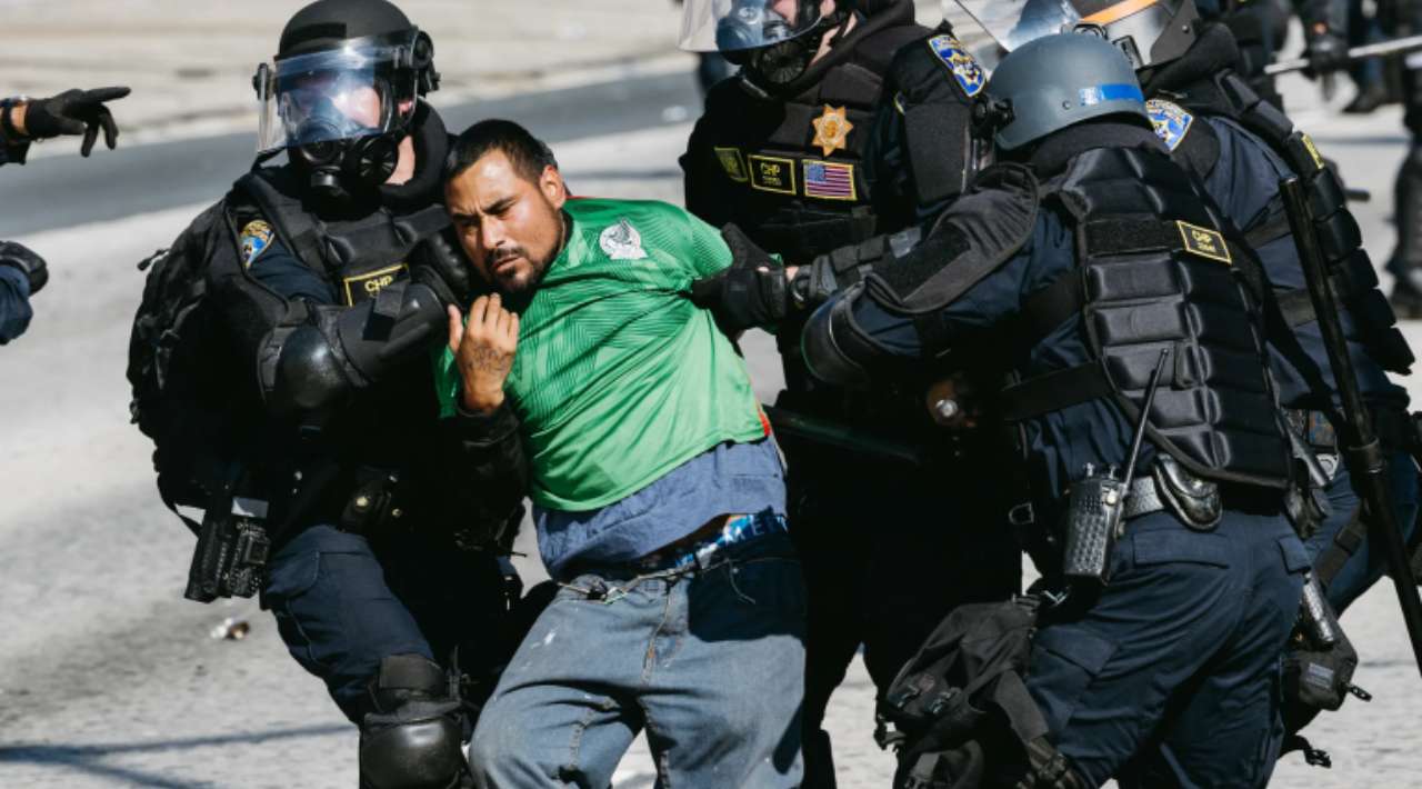 México activa acciones legales tras muerte de tercer connacional en centro del ICE