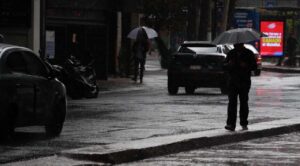 Activan alerta amarilla en CDMX por lluvias fuertes y granizo