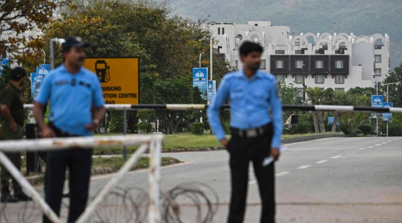 Negociadores de Irán y EE.UU. sostendrán mañana nuevas conversaciones en Pakistán. A horas de que concluya tregua.