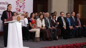 Sheinbaum presenta grupo científico que evaluará explotación de gas no convencional