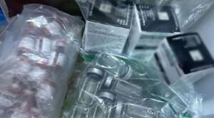 Aseguran vacunas falsas y 15 mil dosis de clonazepam en Edomex