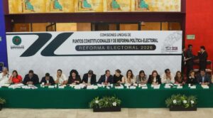 Avanza en comisiones reforma electoral de Sheinbaum; pasa al Pleno
