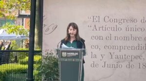 Conmemora Gobernadora de Morelos la creación de Morelos y reconoce a ciudadanos ejemplares.