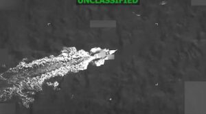 EE.UU. lanza nuevo ataque contra embarcación en el Caribe; reportan tres muertos