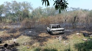 Incendio en Jojutla consume dos vehículos; no hay lesionados