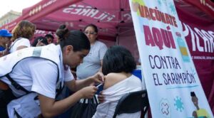 Baja transmisión del sarampión en México. Brote sigue activo, OPS pide cautela.