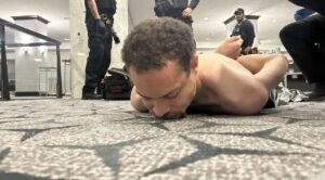 Acusan a Cole Tomas Allen por intento de asesinato de Trump durante cena de corresponsales