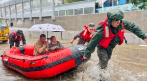 Lluvias torrenciales en sur de China obligan a evacuar a más de 200 personas