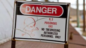 Fuga química en planta de Virginia Occidental deja 2 muertos y 19 heridos