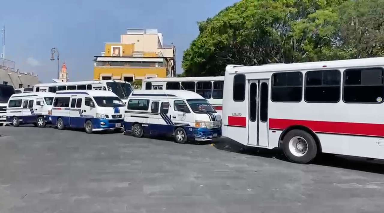 Concesionarios presionan por alza al pasaje y amenazan con plantón en Cuernavaca