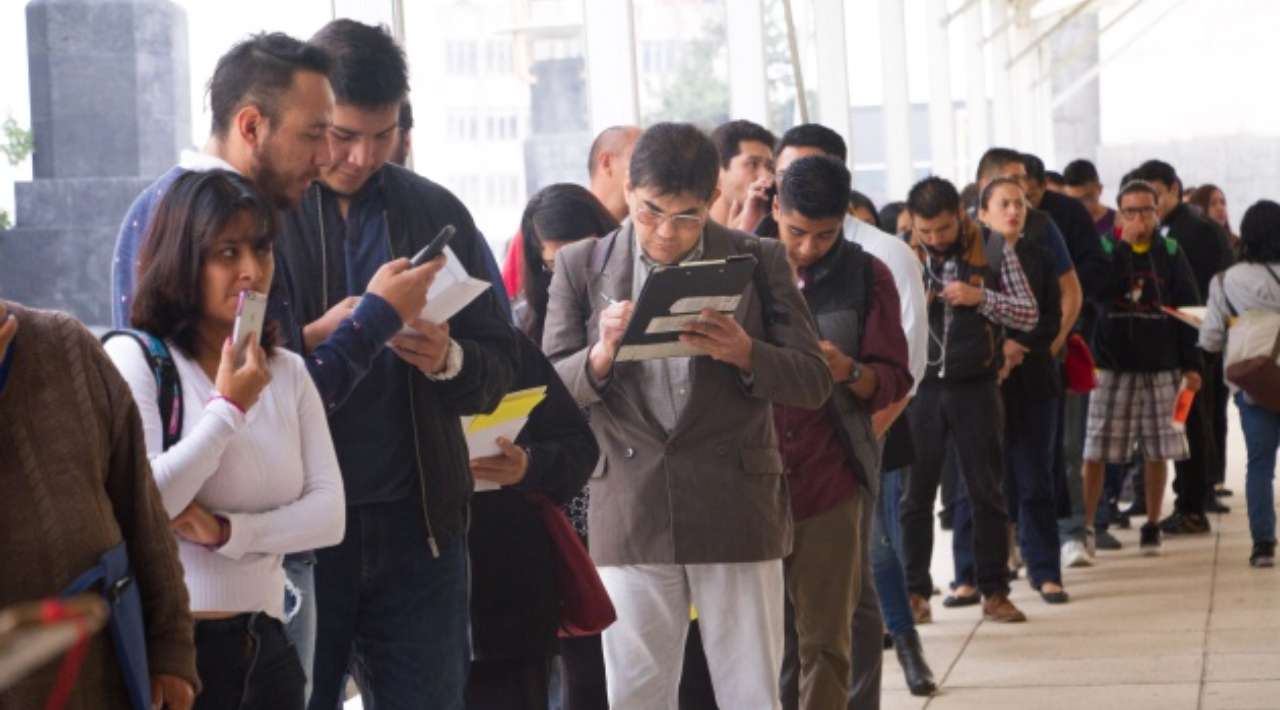 Sheinbaum destaca récord de empleo y ventas de autos en México