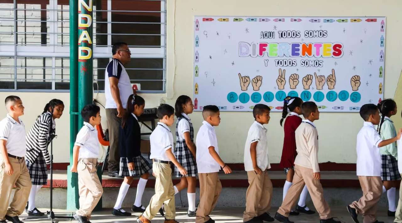 IMSS y SEP evaluarán la salud de 10 millones de alumnos antes de fin de ciclo escolar