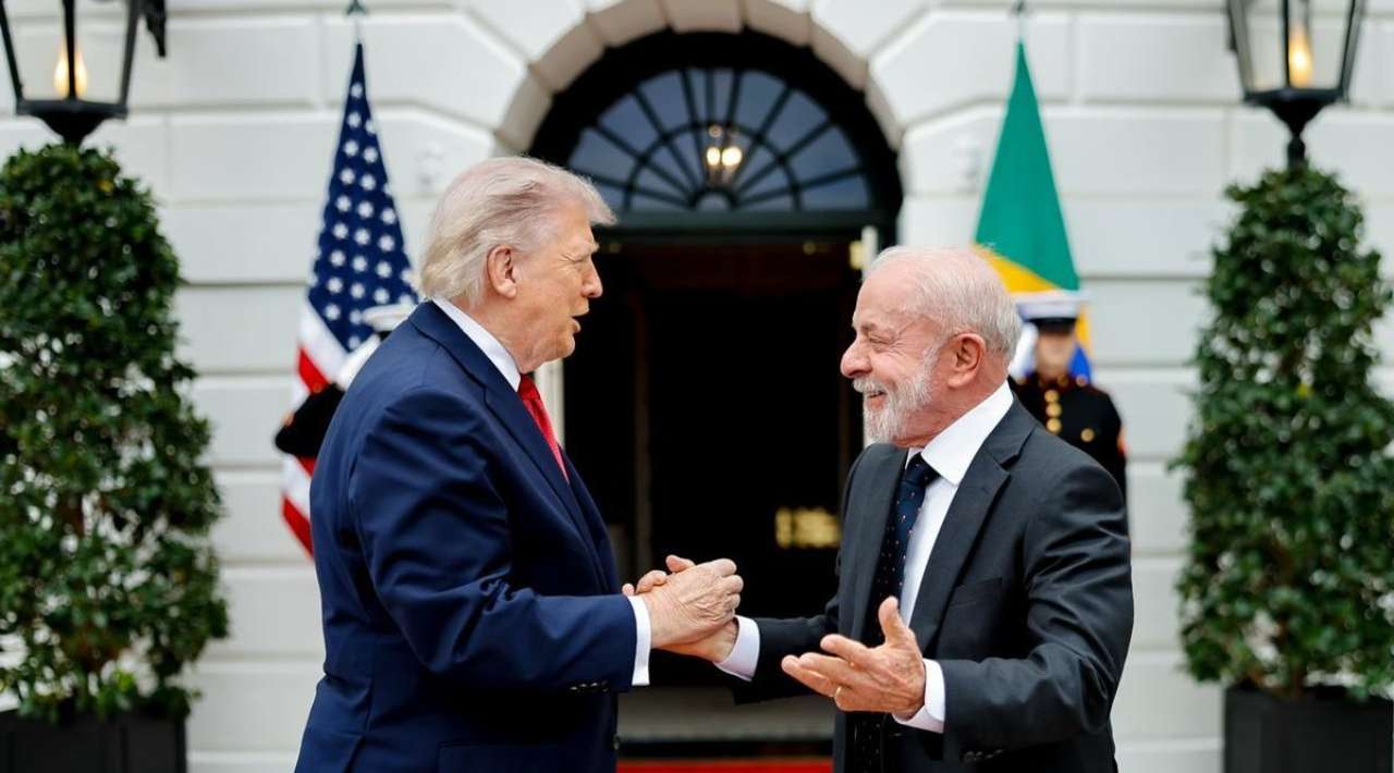 Trump y Lula dialogan en la Casa Blanca sobre aranceles y relación bilateral