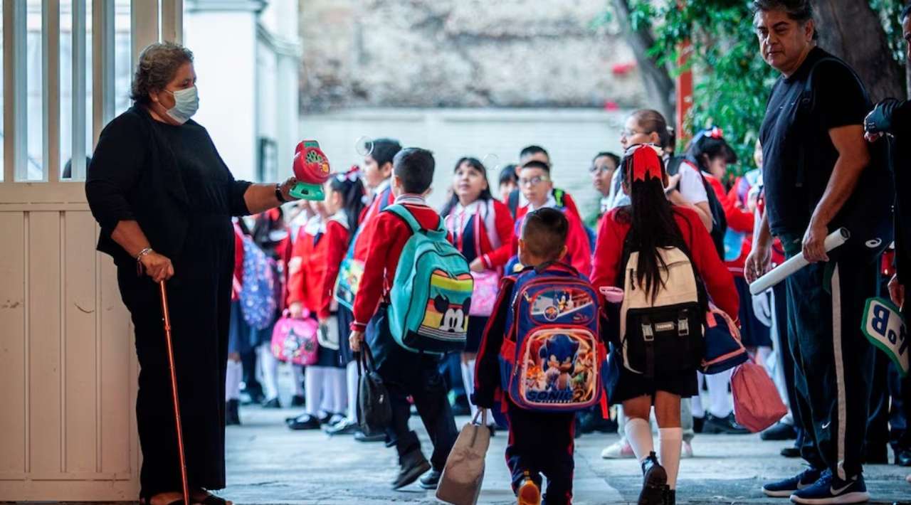 SEP confirma cierre del ciclo escolar el 5 de junio y analiza fecha de regreso a clases