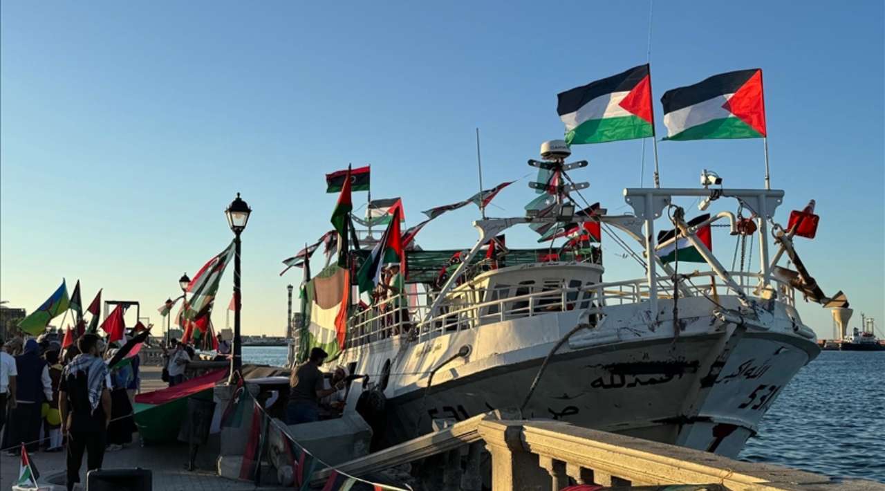 Israel intercepta flotilla con ayuda para Gaza; reportan más de 400 activistas detenidos