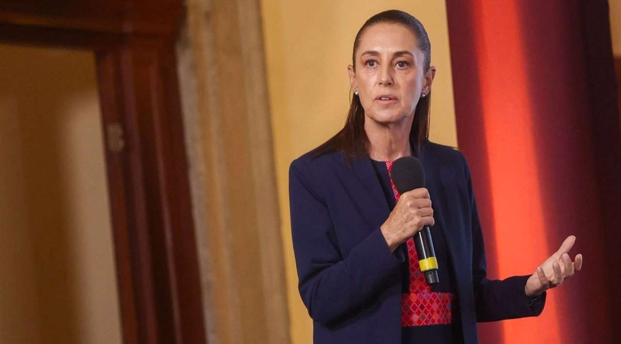 Sheinbaum anuncia conferencias para exhibir campañas de desinformación en medios y redes