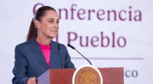Sheinbaum confía en que acuerdo entre EU e Irán ayude a bajar el precio de la gasolina