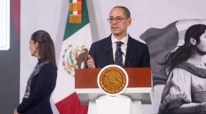 Gobierno federal simplifica 60% de los trámites para combatir la corrupción