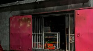 Incendio consume vivienda y negocio en Jojutla; deja severas pérdidas materiales