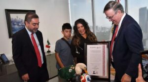 IMPI otorga registro de marca a “Pato Merlín”, mascota de una familia mexicana