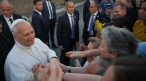 Papa León XIV celebra acuerdo entre Estados Unidos e Irán y llama a consolidar la paz