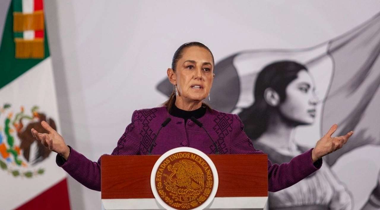 Sheinbaum plantea debate nacional sobre uso de la Inteligencia Artificial en menores