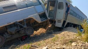 Sheinbaum anuncia cambios en curvas del Tren Interoceánico tras descarrilamiento