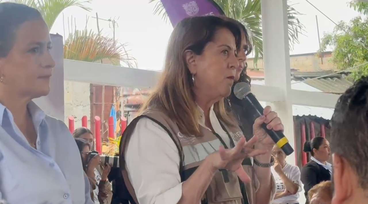 Entregan tarjetas del programa Corazón de Mujer a mil 800 beneficiarias en Puente de Ixtla