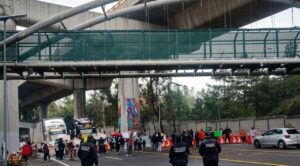 Se restablece la circulación en la autopista México-Cuernavaca tras retiro de manifestantes