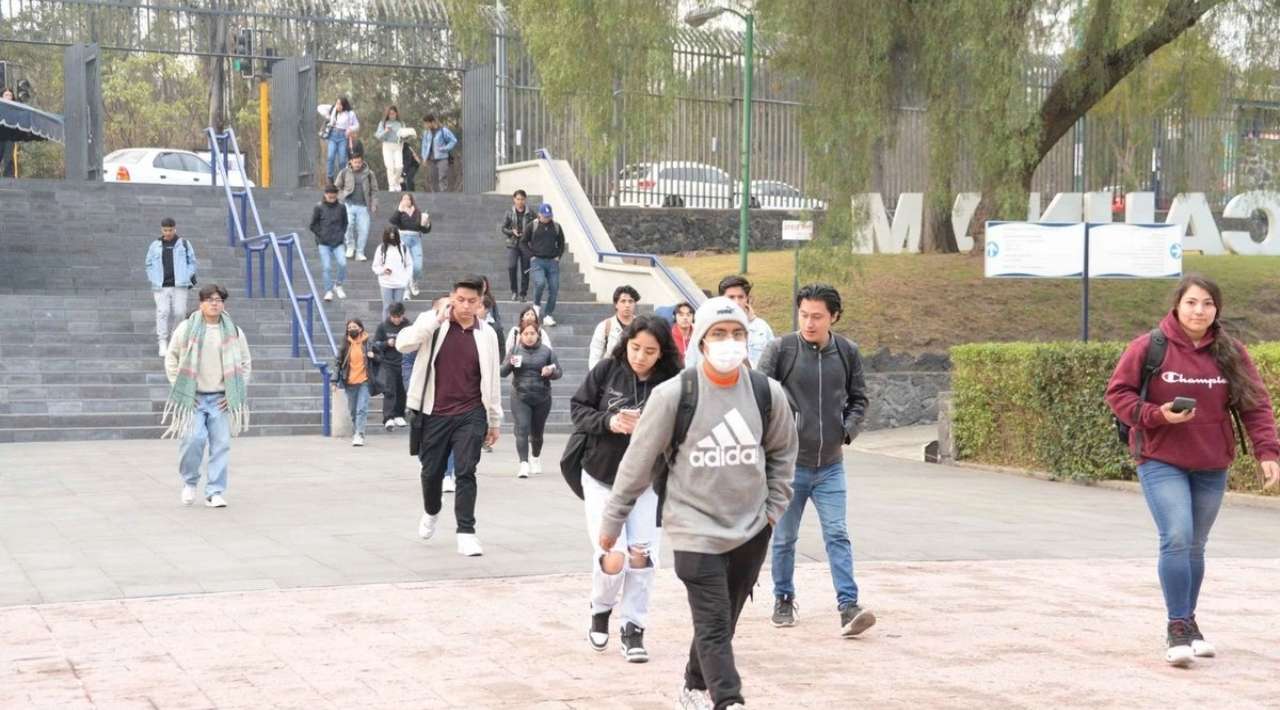 UNAM detecta más de mil intentos de trampa en examen de admisión en línea