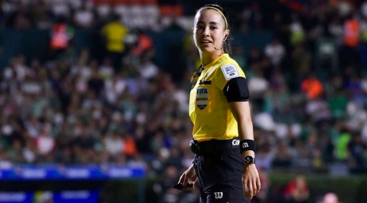 Katia Itzel García hace historia y lleva el arbitraje mexicano a una nueva dimensión