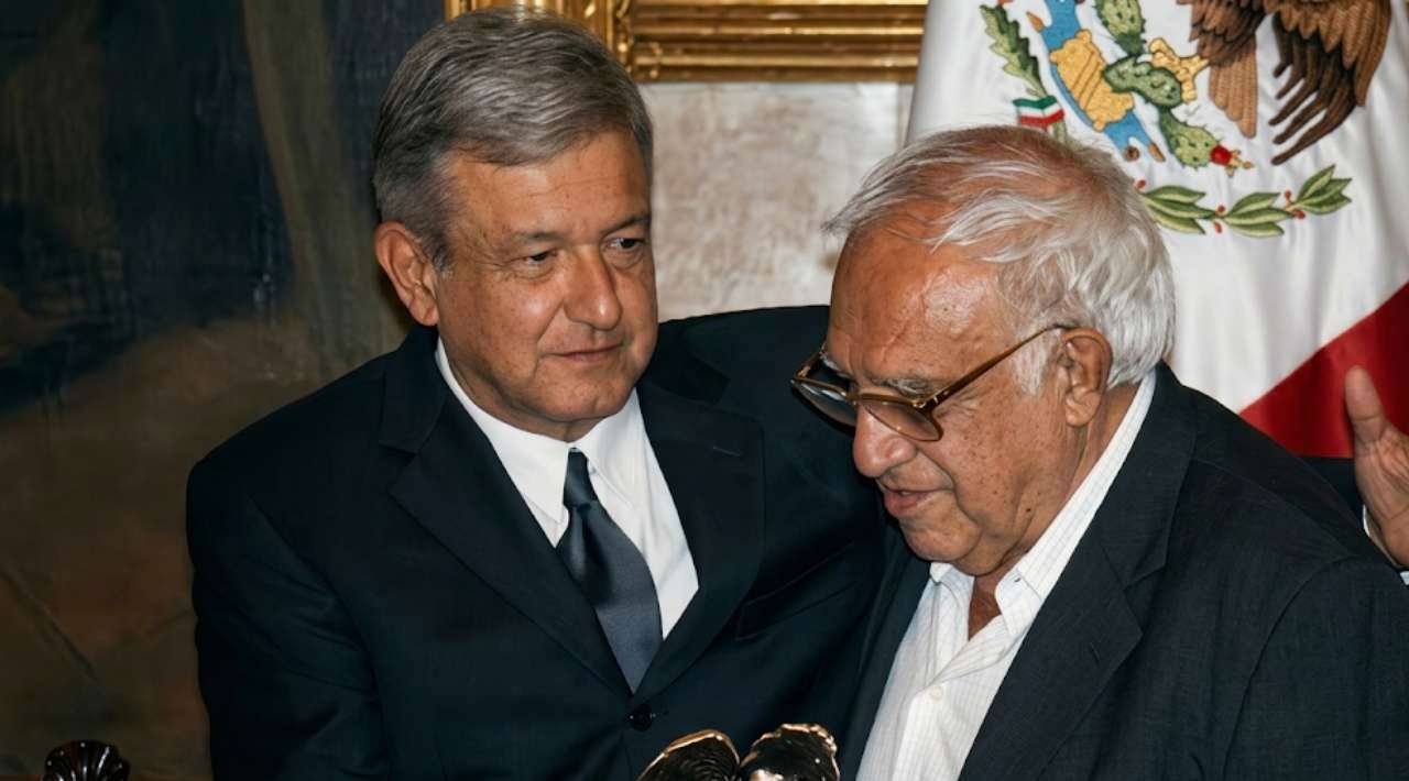 Sheinbaum califica de “grotesca” publicación sobre AMLO y responde con canción a opositores