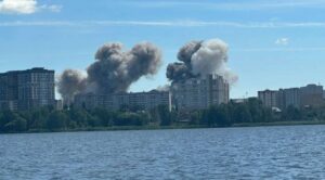 Ucrania ataca fábrica militar en Rusia y escala ofensiva contra objetivos estratégicos