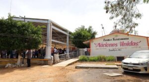 Suspenden clases en telesecundaria de Zacatepec por presuntos daños estructurales