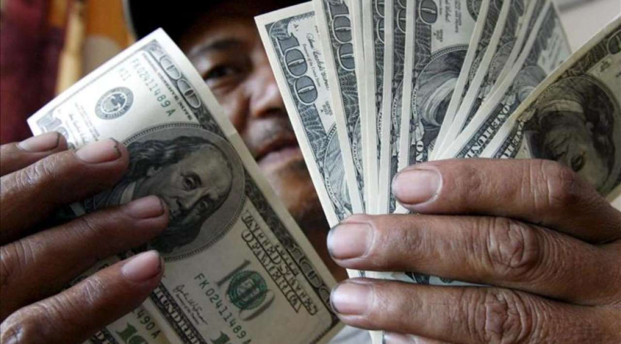 Crecen remesas en México; superan 5 mil 600 millones de dólares en mayo: BdeM