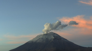 Reportan 125 exhalaciones en el monitoreo del volcán Popocatépetl; sigue en Amarillo Fase 2