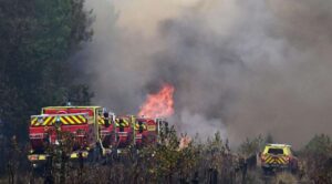 Incendios en España y Francia mantienen evacuaciones y alerta por nueva ola de calor