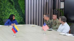 Comando Sur de EE. UU. y Venezuela coordinan apoyo para la reconstrucción tras los terremotos