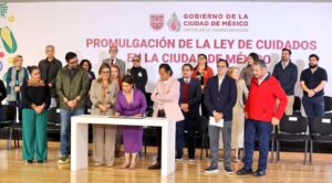 Promulgan Ley del Sistema de Cuidados en la Ciudad de México