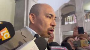 Descartan iniciativa oficial de reforma a pensiones; Jorge Salazar aclara uso de anteproyectos