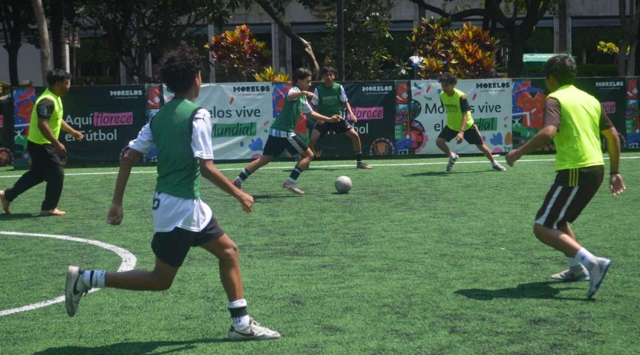La Reta 2026 enciende el zócalo de Cuernavaca con futbol para todos