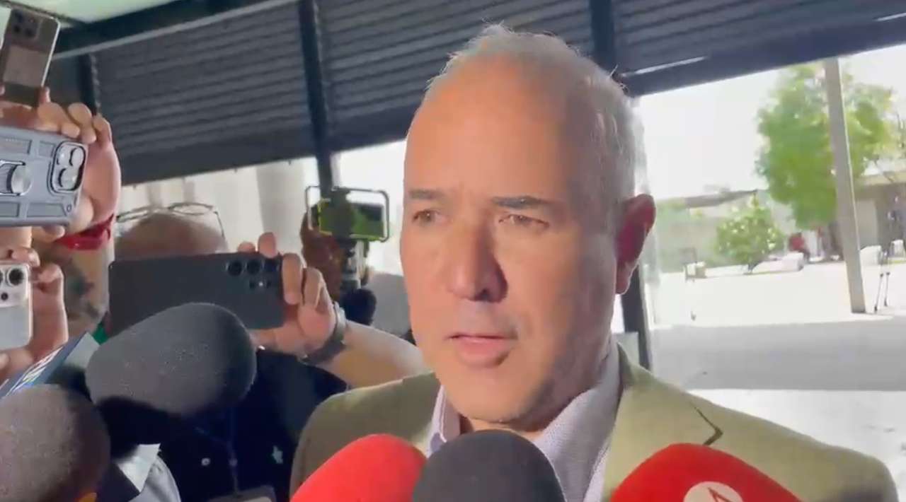 Defensa de Víctor “N” denuncia “linchamiento mediático” tras audiencia en Atlacholoaya