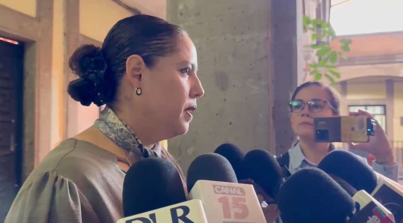Morelos pedirá recursos federales para renovar mobiliario en mil 200 escuelas