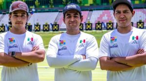Equipo varonil de arco compuesto va por el oro en Madrid