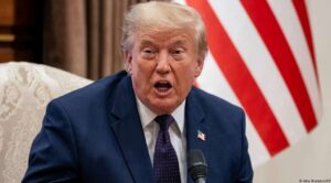 Trump acepta diálogo con Irán, pero da por terminado el alto el fuego
