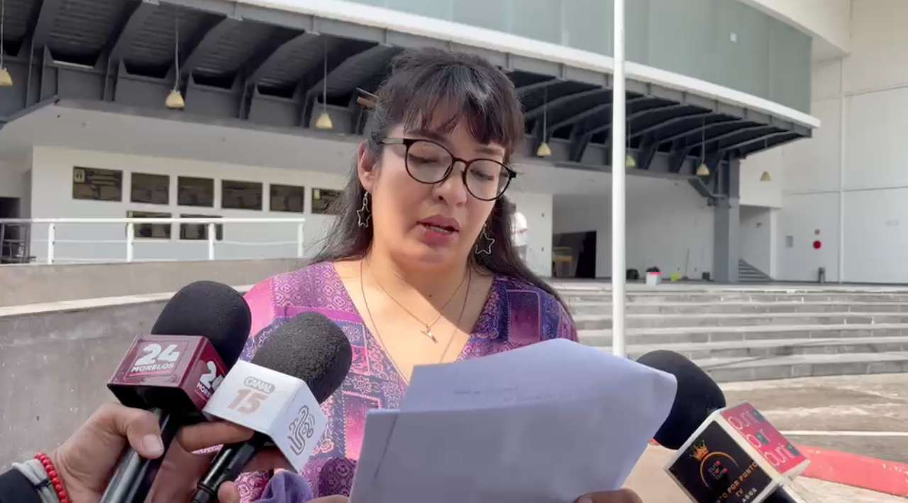 Casi 200 activistas y colectivos respaldan a Andrea Acevedo para encabezar la comisión de víctimas
